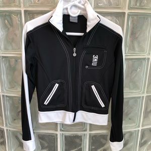 Woman’s Nike Size S